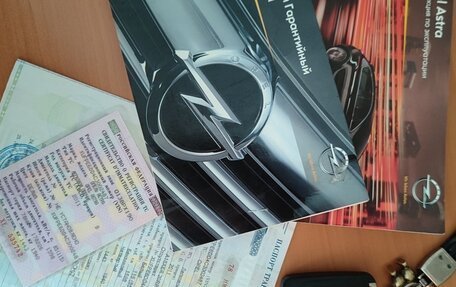 Opel Astra J, 2011 год, 670 000 рублей, 16 фотография