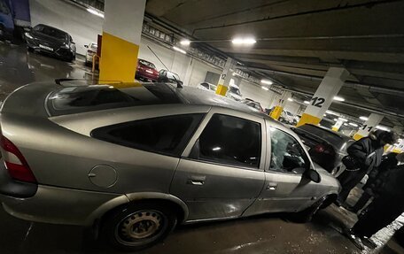 Opel Vectra B рестайлинг, 1998 год, 75 000 рублей, 4 фотография