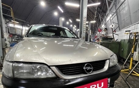 Opel Vectra B рестайлинг, 1998 год, 75 000 рублей, 10 фотография