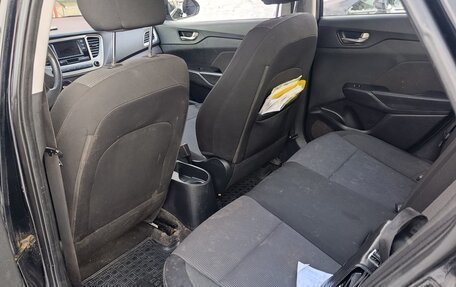 Hyundai Solaris II рестайлинг, 2019 год, 950 000 рублей, 6 фотография