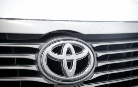 Toyota Camry, 2012 год, 1 670 000 рублей, 10 фотография