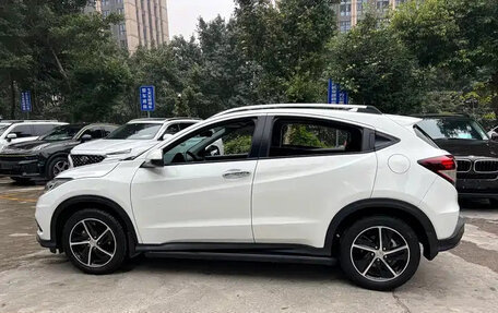 Honda Vezel, 2022 год, 1 450 004 рублей, 4 фотография