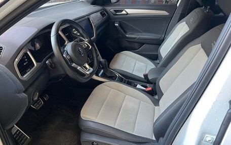 Volkswagen T-Roc I, 2021 год, 1 855 000 рублей, 9 фотография