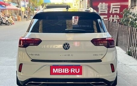 Volkswagen T-Roc I, 2021 год, 1 855 000 рублей, 12 фотография