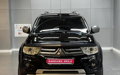 Mitsubishi Pajero Sport II рестайлинг, 2013 год, 1 657 000 рублей, 3 фотография