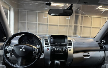 Mitsubishi Pajero Sport II рестайлинг, 2013 год, 1 657 000 рублей, 14 фотография