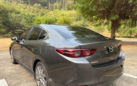 Mazda 3, 2022 год, 1 400 000 рублей, 6 фотография