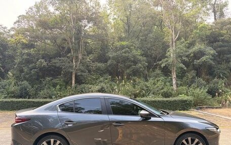 Mazda 3, 2022 год, 1 400 000 рублей, 8 фотография