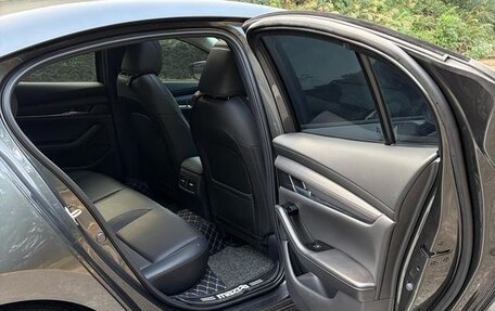 Mazda 3, 2022 год, 1 400 000 рублей, 12 фотография