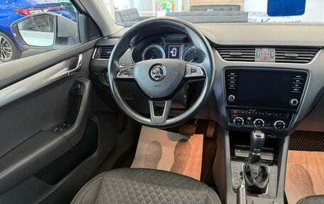 Skoda Octavia, 2018 год, 1 999 000 рублей, 14 фотография