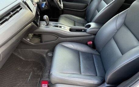 Honda Vezel, 2016 год, 1 400 000 рублей, 6 фотография