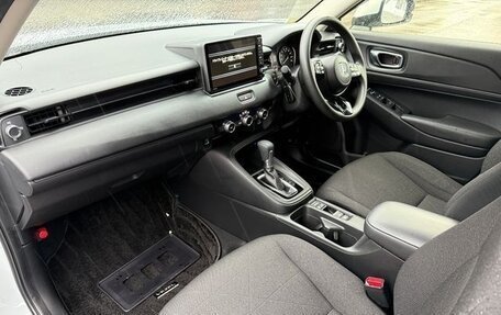 Honda Vezel, 2022 год, 1 920 000 рублей, 2 фотография