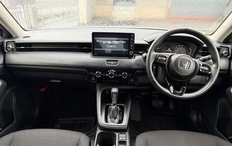 Honda Vezel, 2022 год, 1 920 000 рублей, 11 фотография