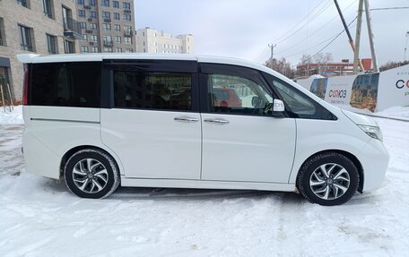 Honda Stepwgn IV, 2016 год, 1 830 000 рублей, 6 фотография