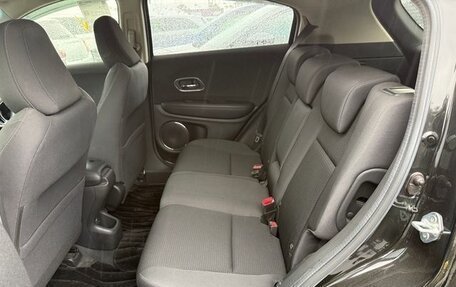 Honda Vezel, 2020 год, 1 600 000 рублей, 6 фотография