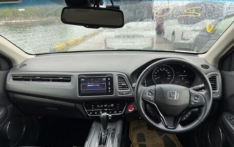 Honda Vezel, 2020 год, 1 600 000 рублей, 2 фотография