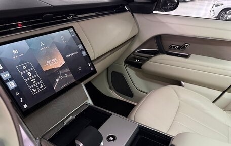 Land Rover Range Rover IV рестайлинг, 2025 год, 22 300 000 рублей, 20 фотография