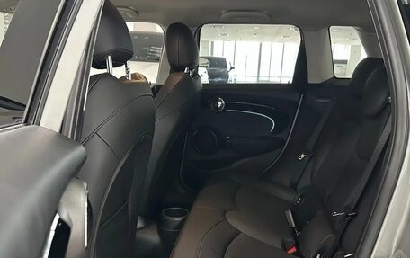 MINI Hatch, 2024 год, 2 500 060 рублей, 6 фотография