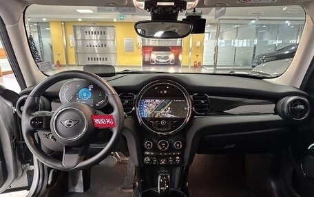 MINI Hatch, 2024 год, 2 500 060 рублей, 7 фотография