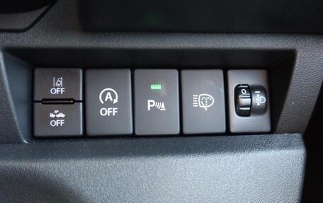 Suzuki Jimny, 2025 год, 2 450 000 рублей, 18 фотография