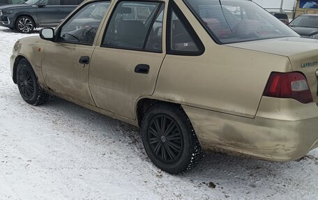 Daewoo Nexia I рестайлинг, 2009 год, 120 000 рублей, 4 фотография