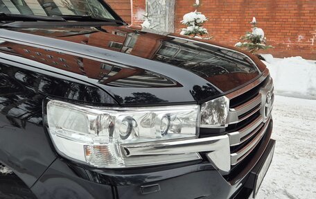 Toyota Land Cruiser 200, 2020 год, 6 200 000 рублей, 4 фотография