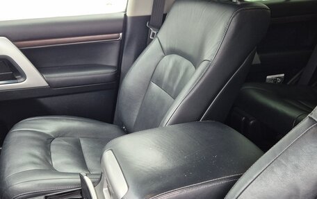 Toyota Land Cruiser 200, 2020 год, 6 200 000 рублей, 11 фотография