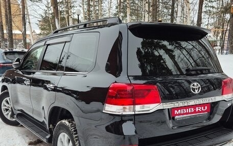 Toyota Land Cruiser 200, 2020 год, 6 200 000 рублей, 8 фотография