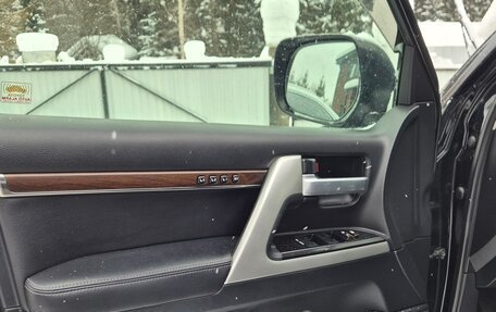Toyota Land Cruiser 200, 2020 год, 6 200 000 рублей, 15 фотография