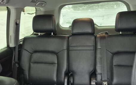 Toyota Land Cruiser 200, 2020 год, 6 200 000 рублей, 18 фотография