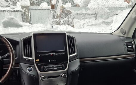 Toyota Land Cruiser 200, 2020 год, 6 200 000 рублей, 17 фотография