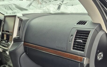 Toyota Land Cruiser 200, 2020 год, 6 200 000 рублей, 21 фотография