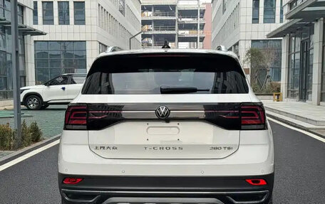 Volkswagen T-Cross I, 2022 год, 1 575 007 рублей, 6 фотография