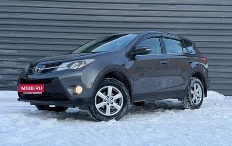 Toyota RAV4, 2013 год, 1 685 000 рублей, 6 фотография