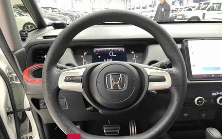 Honda Fit, 2023 год, 950 000 рублей, 9 фотография