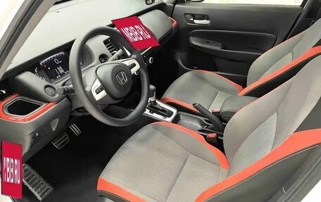 Honda Fit, 2023 год, 950 000 рублей, 10 фотография