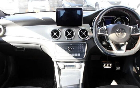 Mercedes-Benz CLA, 2017 год, 1 950 000 рублей, 22 фотография