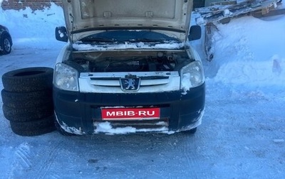 Peugeot Partner II рестайлинг 2, 2011 год, 490 000 рублей, 1 фотография