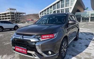 Mitsubishi Outlander III рестайлинг 3, 2022 год, 2 175 000 рублей, 1 фотография