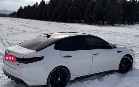 KIA Optima IV, 2017 год, 1 950 000 рублей, 10 фотография