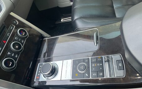 Land Rover Range Rover IV рестайлинг, 2016 год, 3 100 000 рублей, 16 фотография