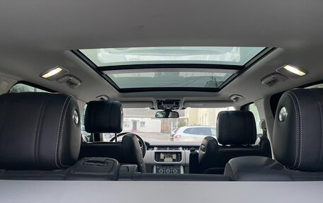 Land Rover Range Rover IV рестайлинг, 2016 год, 3 100 000 рублей, 19 фотография