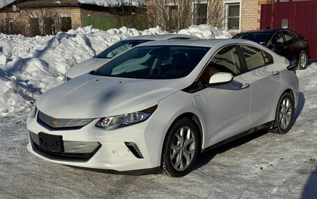 Chevrolet Volt II, 2017 год, 1 740 000 рублей, 3 фотография