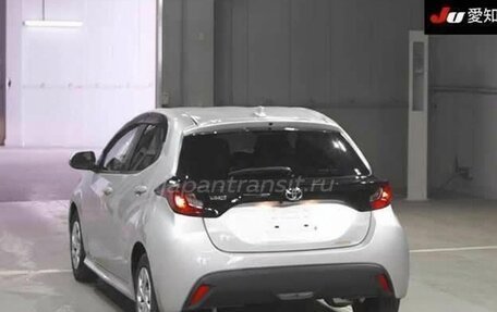 Toyota Yaris, 2021 год, 1 100 230 рублей, 5 фотография