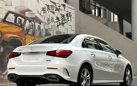 Mercedes-Benz A-Класс, 2023 год, 1 819 017 рублей, 5 фотография