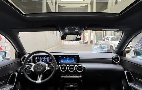 Mercedes-Benz A-Класс, 2023 год, 1 819 017 рублей, 8 фотография