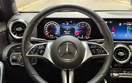 Mercedes-Benz A-Класс, 2023 год, 1 819 017 рублей, 9 фотография