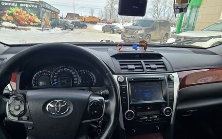 Toyota Camry, 2013 год, 1 750 000 рублей, 20 фотография