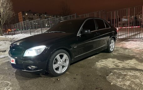 Mercedes-Benz C-Класс, 2009 год, 950 000 рублей, 4 фотография