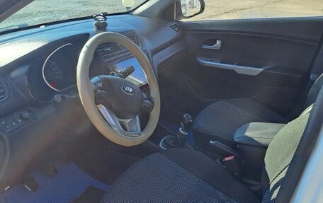 KIA Rio III рестайлинг, 2014 год, 610 000 рублей, 9 фотография